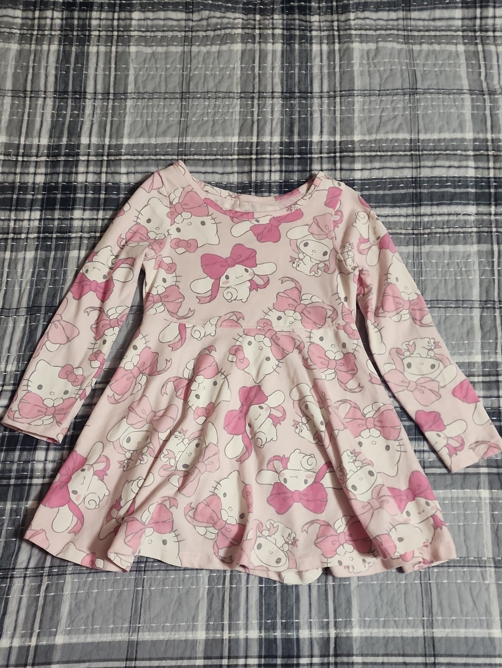 Sanrio Hello Kitty And Friends Pink Bow Character Print Long Sleeve Dress